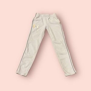 Under Armour girls purple sweatpants size youth medium